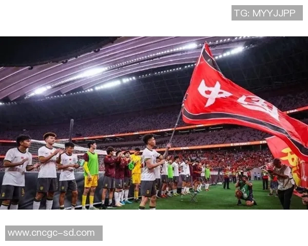 国足再次失利球迷情绪崩溃 社交平台炸锅怒斥表现差劲