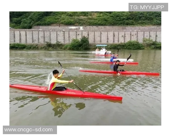 中国赛艇男队八人艇历史首次夺金创造辉煌时刻书写体育新篇章